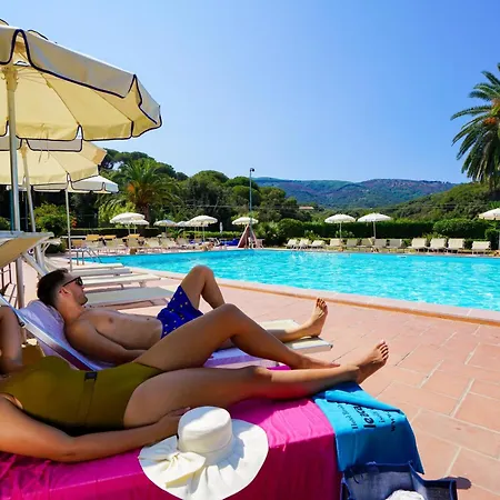 In With Private ホテル